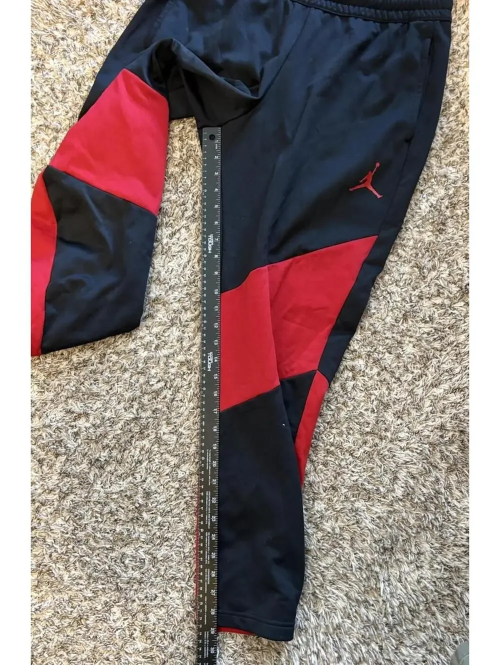 Jordan Men's Black Red 23 Alpha Therma Fleece Pants BV1313-010 Size Large
